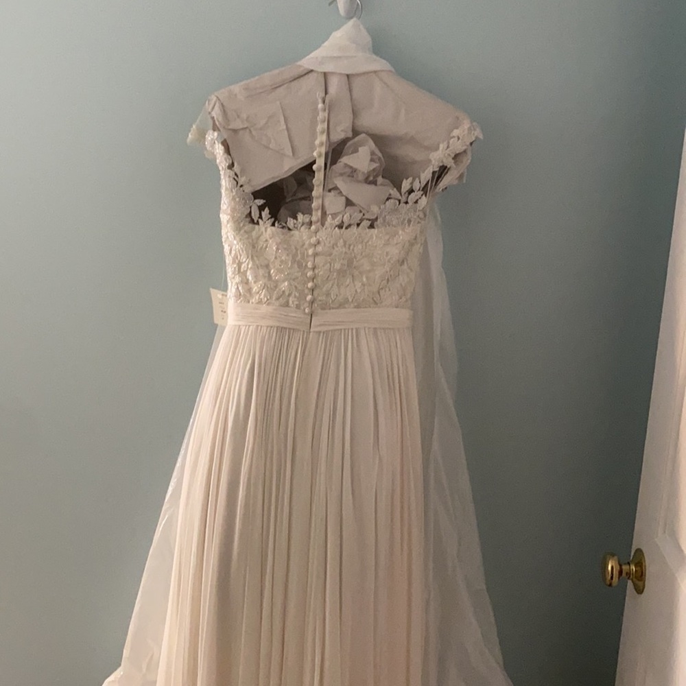 Reem Acra Wedding Dress
